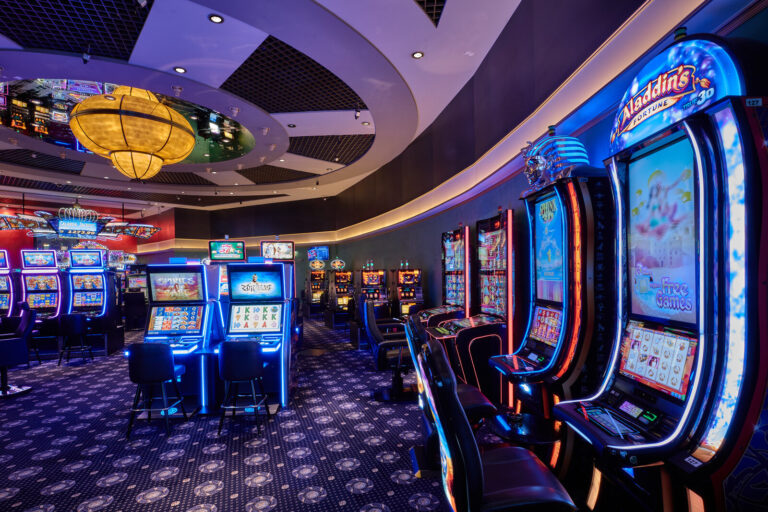BR_Casino_Interior_049_3998b7d57f5b9d921cfe1e5273bfd011